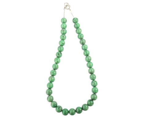 A single-strand hydrogrossular garnet bead necklace, on 14ct white gold chain, by Sylkay, bead diameter 9.8mm, necklace lengt