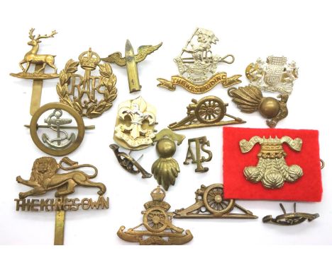 Ten military cap badges. P&amp;P Group 1 (£14+VAT for the first lot and £1+VAT for subsequent lots) 