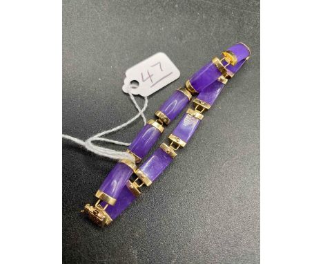 A Chinese Lavender Jade Panel Bracelet 10Ct Gold 7.5 Inch