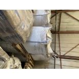 13 1 ton bags of de-icing salt