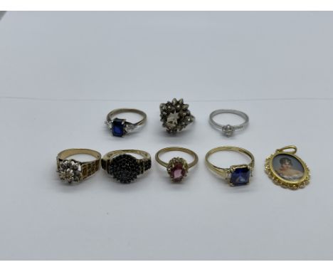 Collection of Rings to include 9ct Yellow Gold Diamond Flower Ring, 9ct Yellow Gold Black Diamond Cluster Ring, 9ct Yellow Go