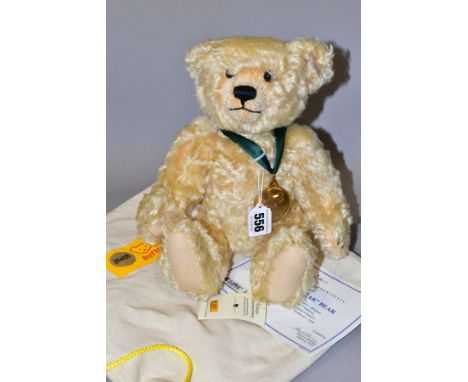 A STEIFF FOR DANBURY MINT LIMITED EDITION 'THE BUTTON IN THE EAR BEAR', to commemorate the centenary of Steiff's hallmark but