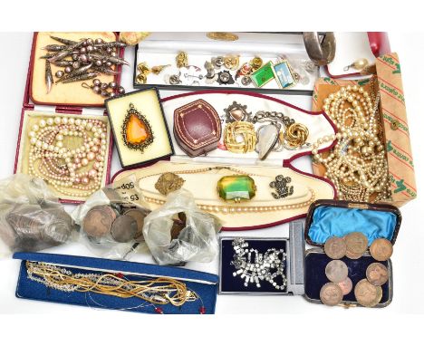 A BOX OF ASSORTED SILVER AND COSTUME JEWELLERY, to include a hinged silver bangle with floral engraved detailing, hallmarked 