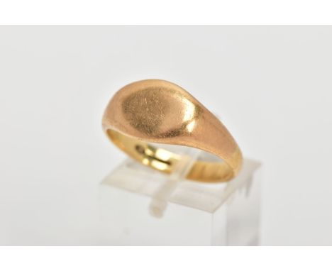 AN 18CT GOLD GENTS SIGNET RING, plain polished oval form, to a plain polished band, hallmarked 18ct gold Sheffield, approxima