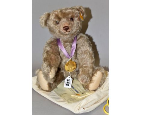 A STEIFF FOR DANBURY MINT 'THE 2006 BEAR', caramel mohair, medallion on ribbon, fully jointed, catalogue number 662379, with 