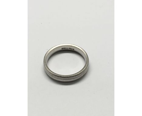 A 950 platinum band ring, approx size L