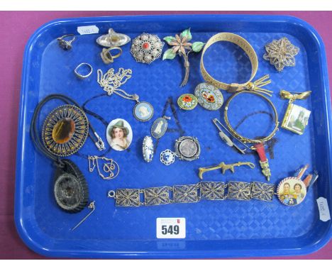 Vintage Costume Jewellery, including micromosaic brooches, Wedgwood Jasperware pendants, bangles, filigree panel bracelet, dr
