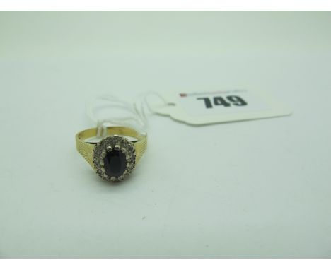 An 18ct Gold Cluster Ring, (finger size N) (4grams). 