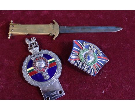 A scarce German paratroopers pantograph combat fighting knife (folding), Royal marine commando's enamel car badge and belt bu