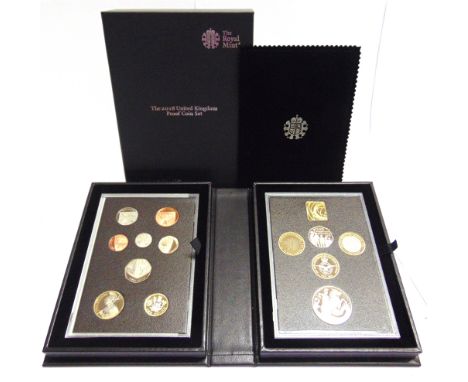 GREAT BRITAIN - UNITED KINGDOM PROOF COIN SET, 2018  thirteen coins and one medal, in presentation case of issue, complete wi