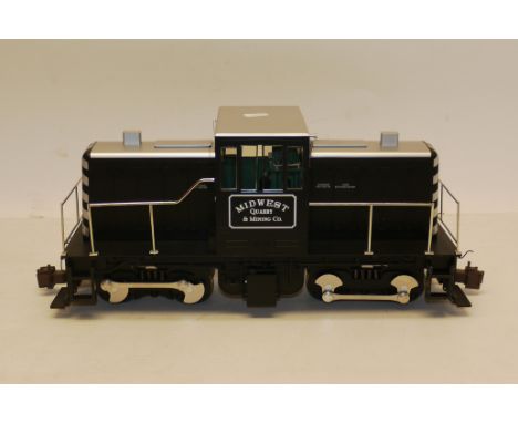 A Bachmann Spectrum G Gauge American GE 45-ton Bo-Bo Diesel Locomotive,  ref 81896, in Midwest Quarry & Mining Co black, VG, 