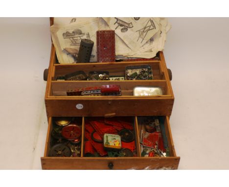 Post-War Meccano, Wooden box of loose Meccano together with manual remnants, P-F, (Qty) 