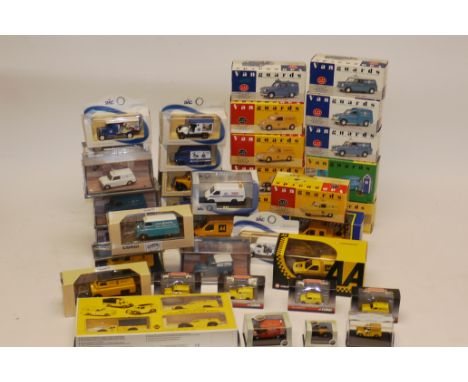 Automobile Association and RAC Models, A boxed collection of vintage and modern vehicles by various manufacturers 1:43 scale 