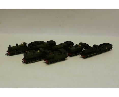 R-T-R and Kit-built OO Gauge GWR Locomotives, comprising  two Hornby open-cab pannier tanks 2744 and 2783, and Dean Goods 246