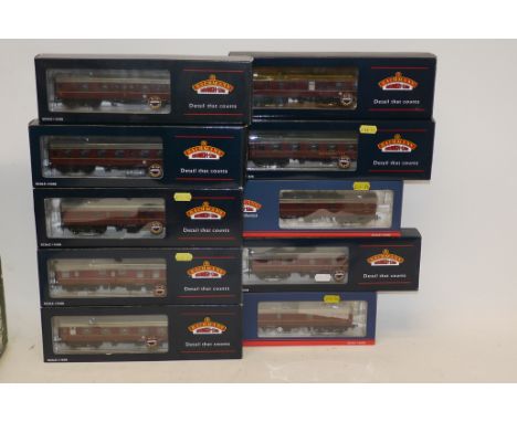 Bachmann OO Gauge BR Maroon Coaching Stock, comprising 2 Thompson Coaches, 3 Mk1 Restaurant cars, 2 Full Brakes and 5 other M