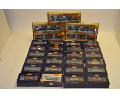 Bachmann 00 Gauge Private Owners Wagons, 24 individual wagons, in original boxes and 5 sets with three PO wagons, in original