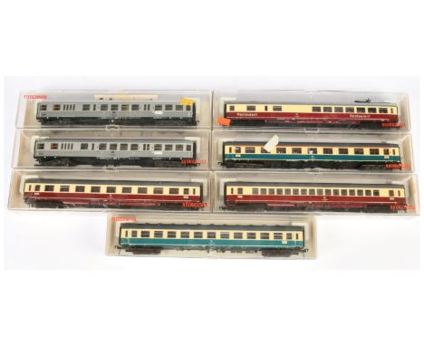 Fleischmann HO Scale group of 7x Deutsch Bahn Coaches to include DB Red and Cream Restaurant Car plus others (see photo). Con