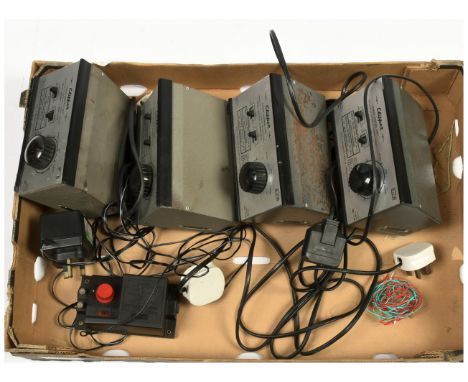Power &amp; Control equipment. To include Hammant &amp; Morgan Clipper (4) &amp; Hornby R965&nbsp; Controllers. All Are Untes
