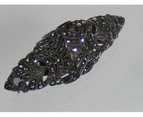 A Vintage Silver & Marcasite Double Clip Brooch 