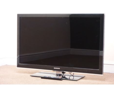 Samsung UE40C5100QW television with remote control (This item is PAT tested - 5 day warranty from date of sale) Condition Rep