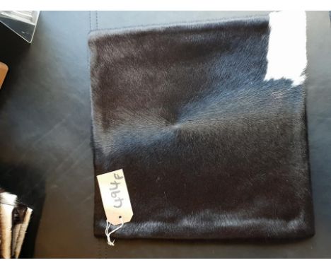 { Option of lots:  487, 488, 489, 490, 491, 492, 493, 494 } Cowhide Leather Cushion Cover 100% Natural Hide Handmade 35cm RRP