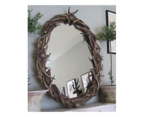 Antler Mirror Naturally Shed Antlers Have Been A Key Feature Of Hunting Lodges Since The Late 19th Century Gilded Age When Th