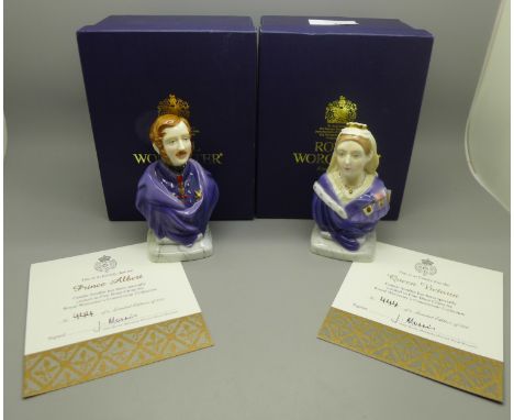 Two Royal Worcester Connoisseur Collection Victoria and Albert figures, boxed 