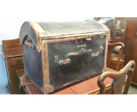 Domed top trunk