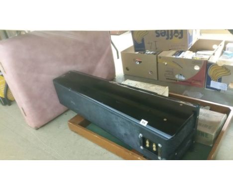 Speaker, treatment couch etc.