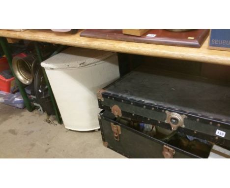 Cabin trunk etc..