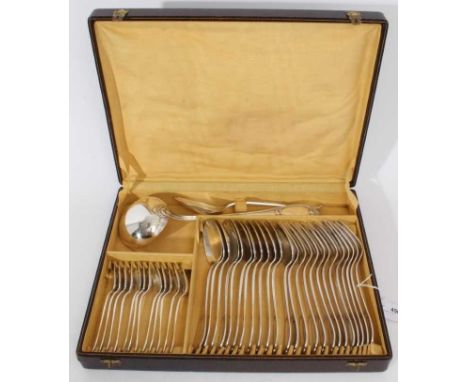 Set of early 20th century Continental silver plated flatware, including 12 dinner forks, 12 table spoons, 12 tea spoons, a se