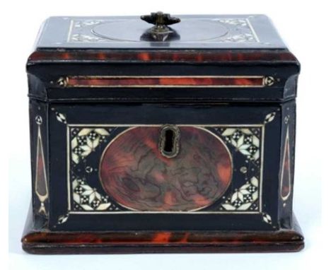 Very rare late 17th / early 18th century Dutch scarlet tortoiseshell, ebony and ivory inlaid tea caddy, rectangular hinged to