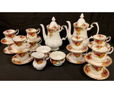 A Royal Albert Old Country Roses pattern coffee set, comprising twelve coffee cups and saucers, large coffee pot and cover, s