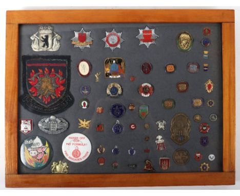 Quantity of Fire brigade cap badges and enamel badges, including: 2 x East Sussex fire brigade, Eastbourne fire brigade, Trad