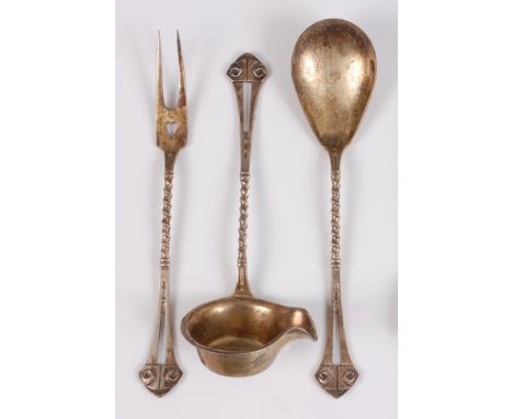 A German Arts &amp; Crafts silver toasting fork, having pierced and raised scroll terminal to further spiral twist handle, le