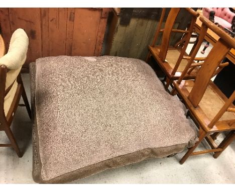 A large modern Zoffany-style fabric upholstered drawing room stool on square tapered legs, 122 cm square CONDITION REPORTS Up