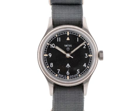 A GENTLEMAN'S STAINLESS STEEL BRITISH MILITARY SMITHS WRIST WATCHDATED 1970, ISSUED TO THE ARMYMovement: 17J, manual wind, "h