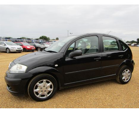 Make &amp; Model: Citroen C3 DesireDate of Reg: FX04 ZBJColour: Blackcc: 1124MoT: 07-01-2023Fuel Type: PETROLMileage: 78kTran