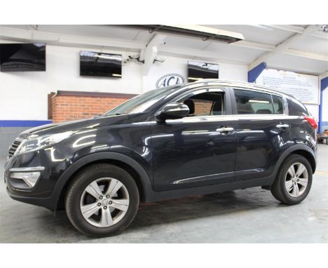 Make &amp; Model: Kia Sportage 2 CRDIDate of Reg: RK14 VBXColour: Blackcc: 1685MoT: 10-01-2023Fuel Type: DIESELMileage: 61kTr