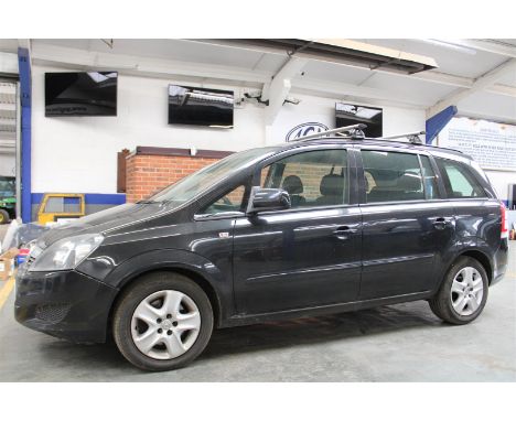 Make &amp; Model: Vauxhall Zafira Excl CDTI EcoDate of Reg: AU13 VDLColour: Blackcc: 1686MoT: 09-02-2023Fuel Type: DIESELMile