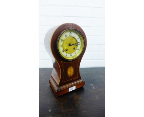 A mahogany and inlaid mahogany cased mantle clock, 32cm high