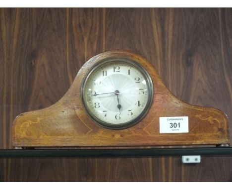  A FRENCH INLAID MAHOGANY MANTLE CLOCK