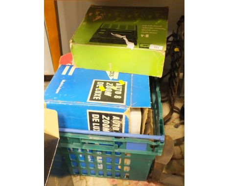 A QUANTITY OF VINTAGE BOXED ELECTRICALS 