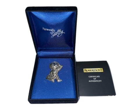 Robertson's 2001 Silver Plated Farewell badge in presentation box together with Certificate of Authenticity.These items are l