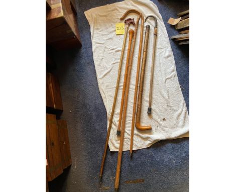 Shepherds crook, animal horn, thumb stick 