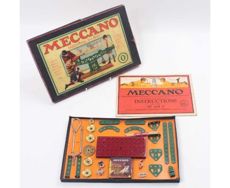 Meccano Circa 1930s Outfit 0, re-strung example in the original black box with instructions