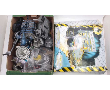 Logistix Robot Wars Battery operated and radio controlled and other plastic loose various models to include; Matilda, Sir Kil
