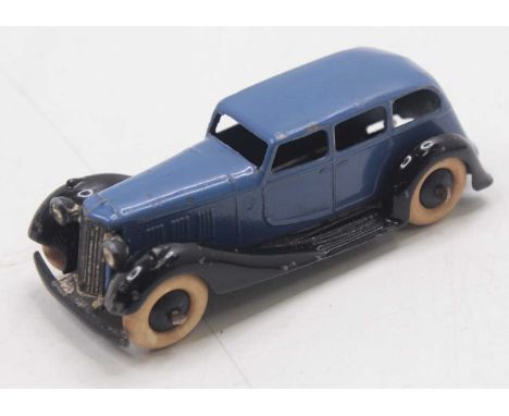 Dinky Toys, 36a Armstrong Siddeley - blue body, black chassis and smooth hubs with white tyres, loose example (GVG)