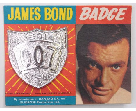 Lone Star "James Bond" - "007 Special Agent" Badge - silver-chrome, Excellent Plus on an Excellent backing card