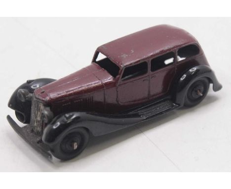 Dinky Toys No. 36A Armstrong Siddeley - maroon, black chassis and ridged hub, loose (G)